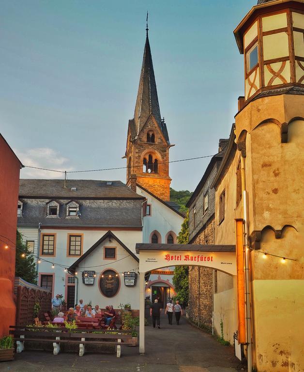 Hotel Kurfuerst Kamp-Bornhofen Bagian luar foto